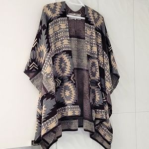 Pink Martini Woven Aztec Wrap Shawl - Size XS